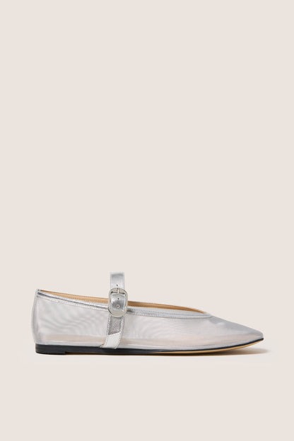 Godina Flat