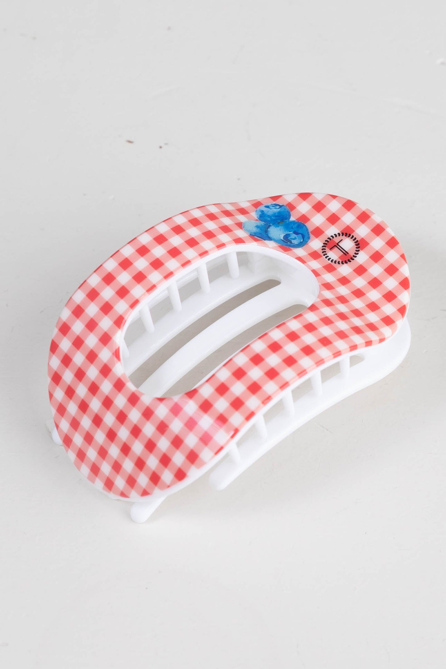 Blueberry Farms Flat Round Hair Clip